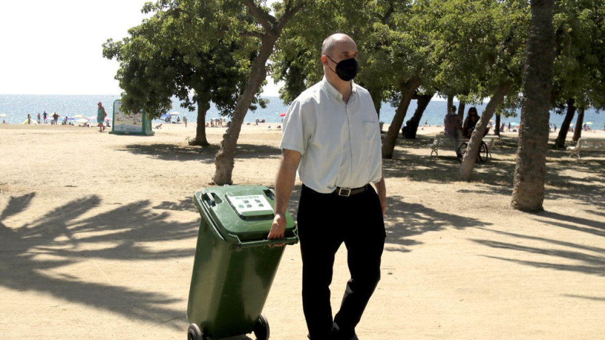 23 municipis participen al moviment Banderes Verdes per conscienciar l'hostaleria sobre el reciclatge del vidre