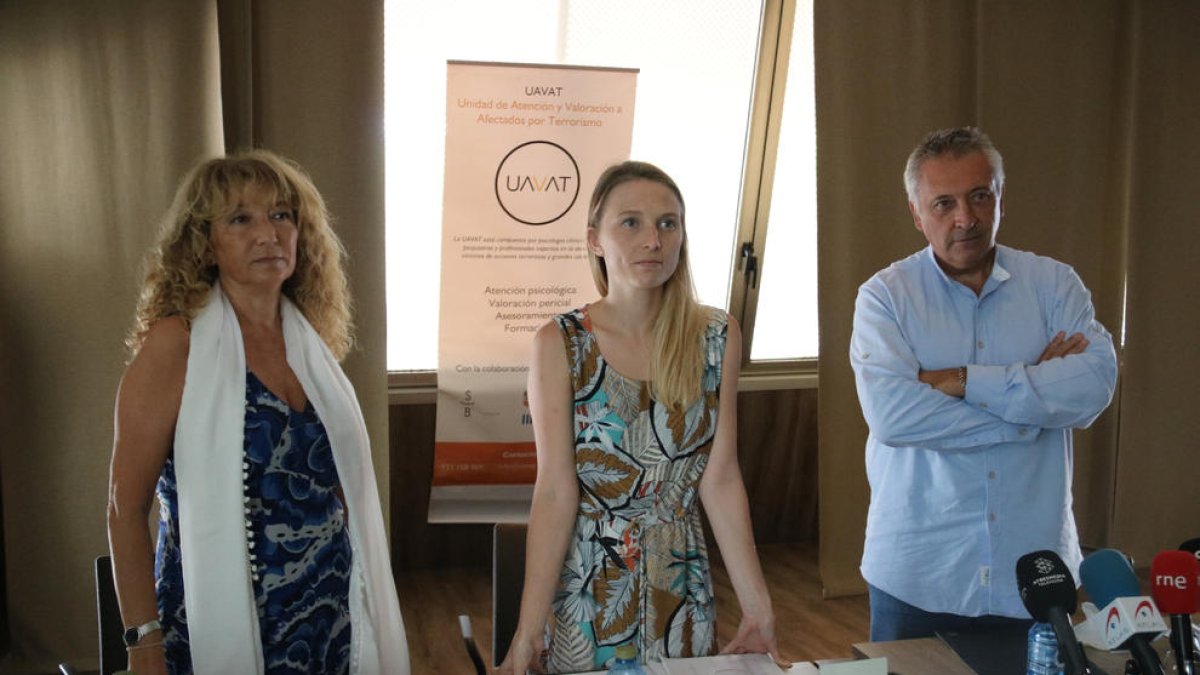 La Unió d'afectats pel Terrorisme reclama a Interior que localitzi 248 víctimes del 17-A