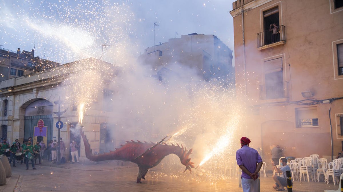 El Cós del Bou torna a respirar festes amb un Sant Roc de petit format