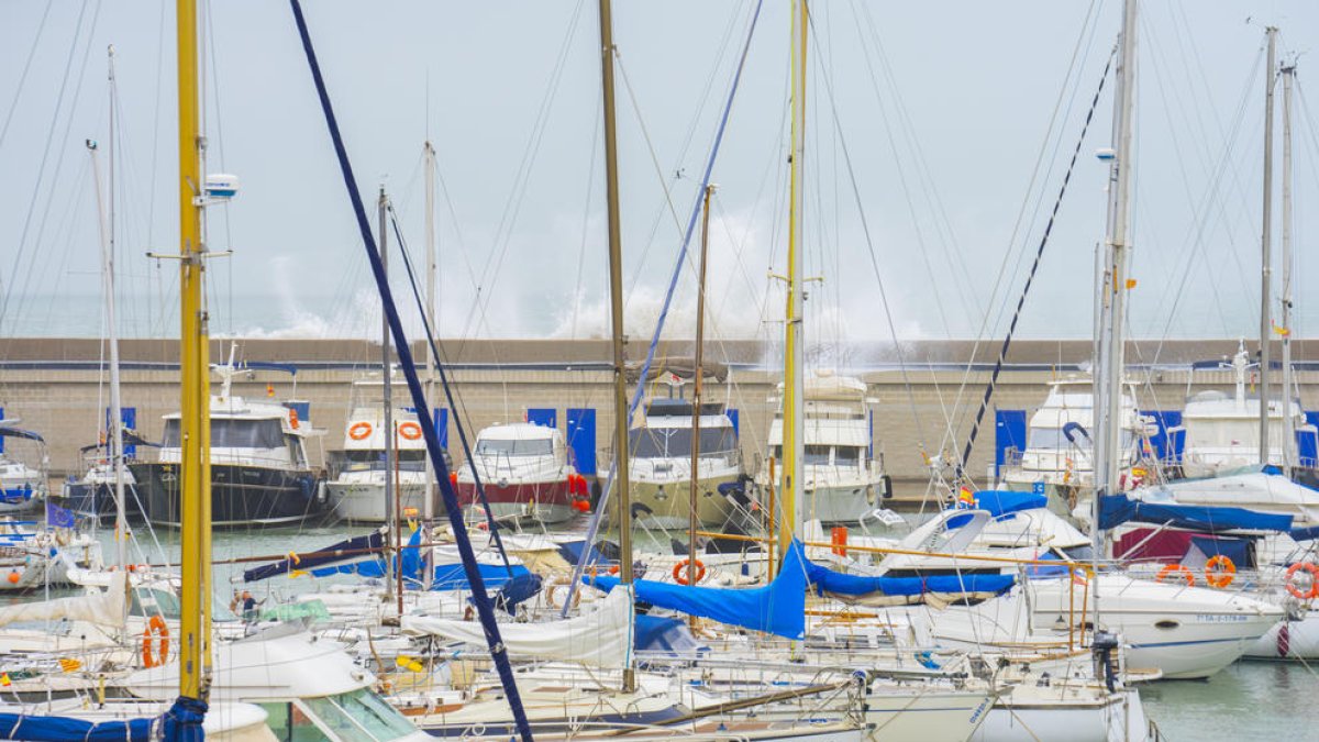 Aumentan un 30% las visitas de corta estancia de barcos en el Port Esportiu de Tarragona