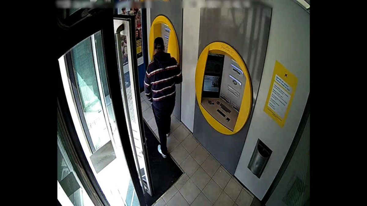 Ingresan en la prisión a dos mujeres que se hacían pasar por revisoras del gas para estafar personas de edad avanzada