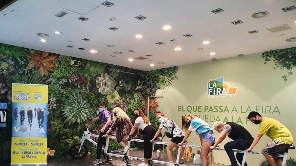 La Feria Centro Comercial patrocina la Vuelta Ciclista en Tarragona