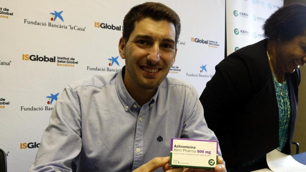 Oriol Mitjà reclama encara més restriccions i demana suprimir cavalcades i endarrerir la tornada a escola