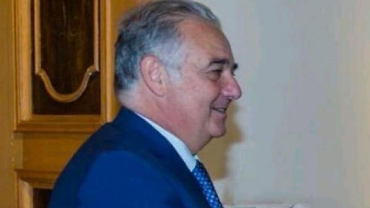 Gabriel Ferrán, el embajador cesado en el Afganistán que sigue en el país para coordinar las repatriaciones