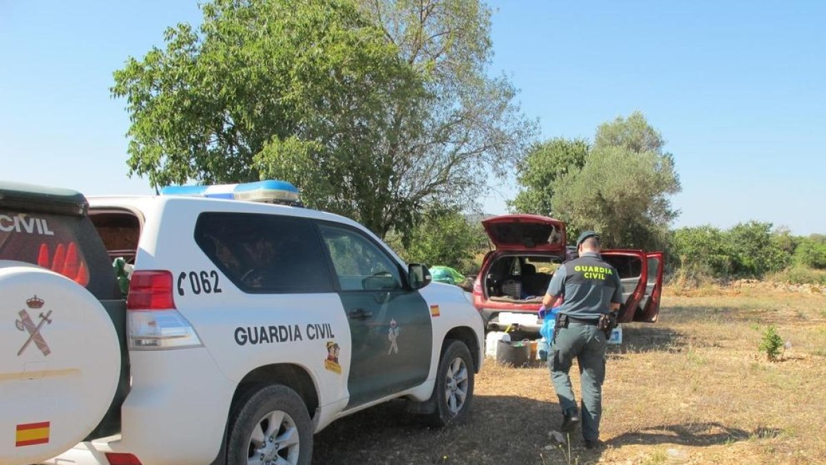 Investiguen un home per col·locar verí per animals al paratge natural de Godall
