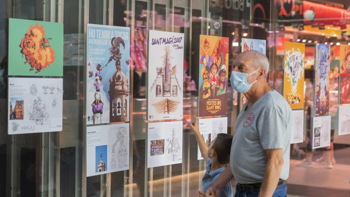 La exposición de los carteles de Edu Polo llega al Mercado Central