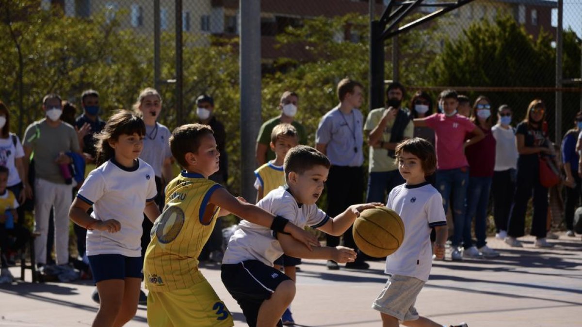 200 nens i nenes participen per primera vegada en el Torneig esportiu de La Salle