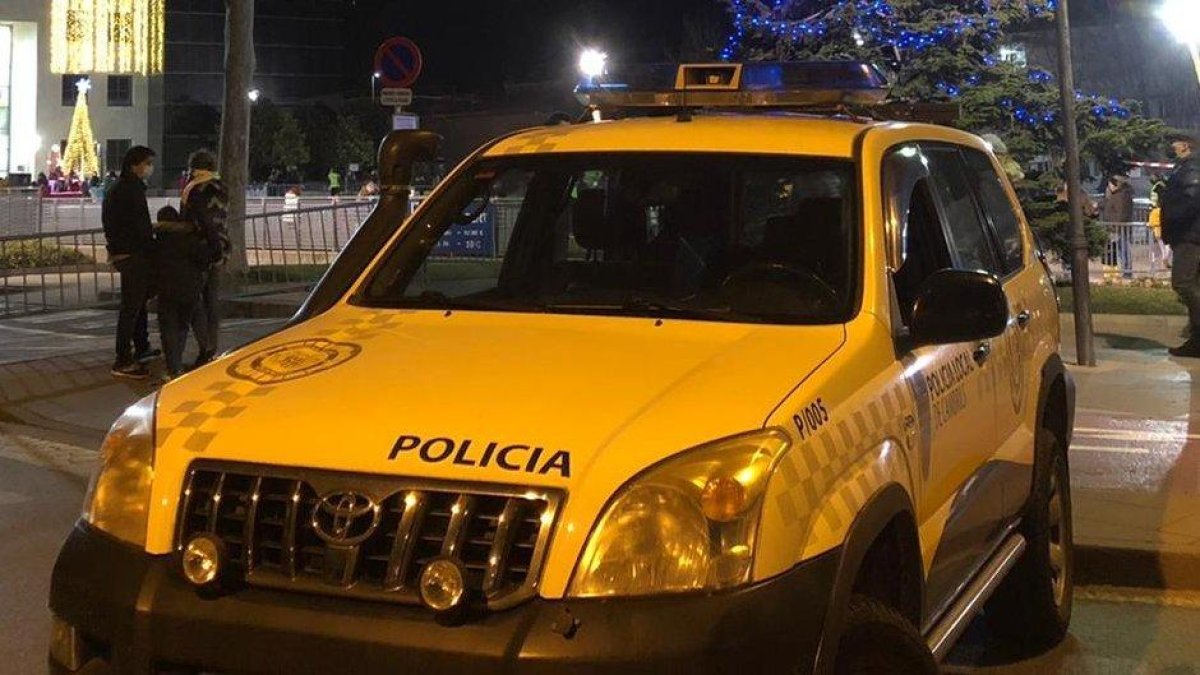 Detenido un hombre buscado por la justicia saltándose el toque de queda en Cambrils