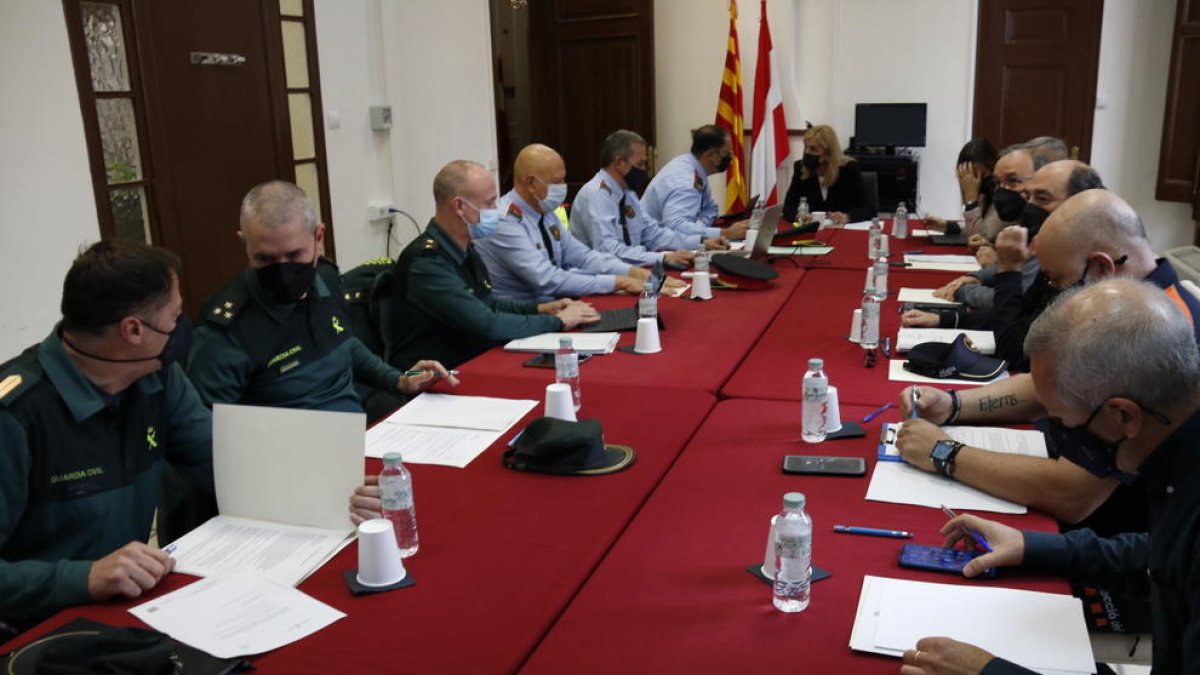 Valls pondrá más cámaras de seguridad a los parkings del casco antiguo para frenar la delincuencia