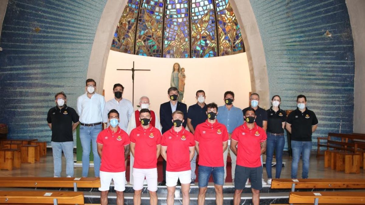 El Nàstic realitza la tradicional ofrena al Santuari del Loreto