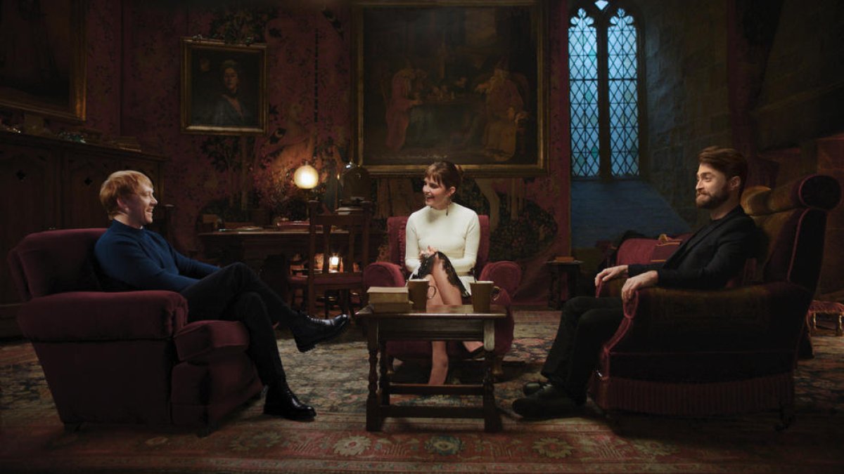 Los protagonistas de Harry Potter vuelven a Hogwarts en un programa especial de HBO Max