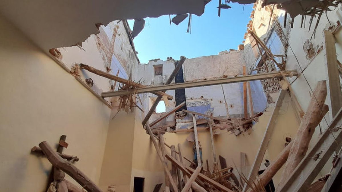 Se hunde parte del techo de la iglesia de Santa Maria d'Ollers, en la Conca de Barberà