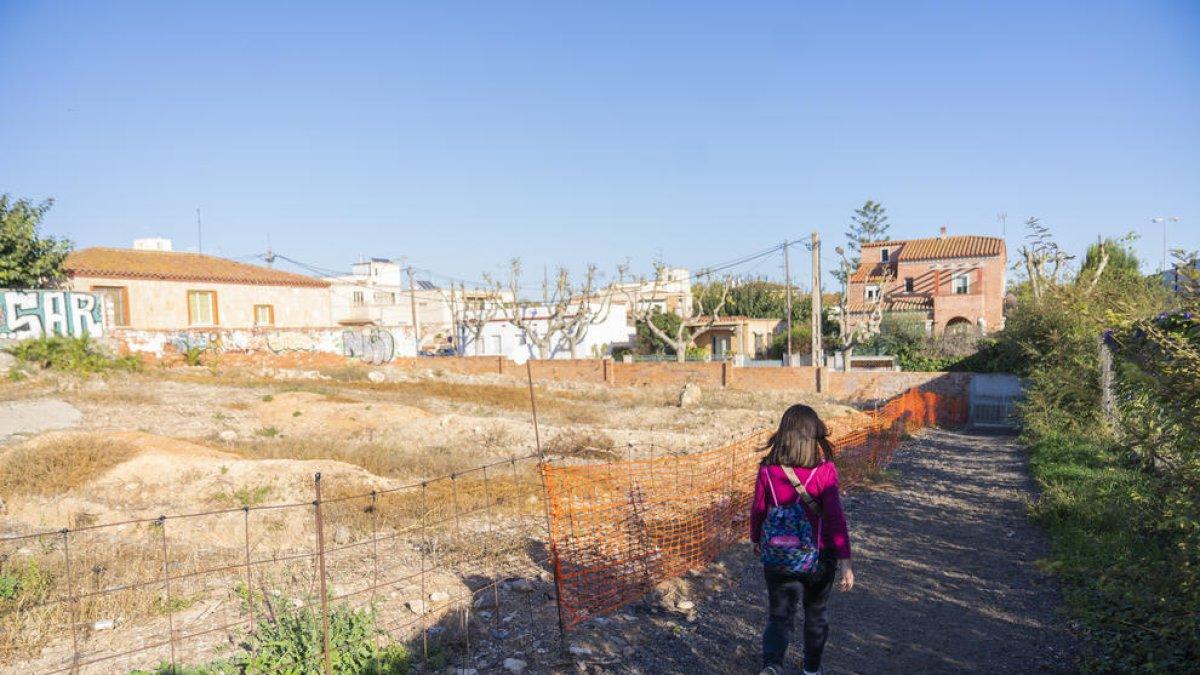 L'Ajuntament de Tarragona té previst arreglar un camí d'accés a Tarragona 2 molt freqüentat