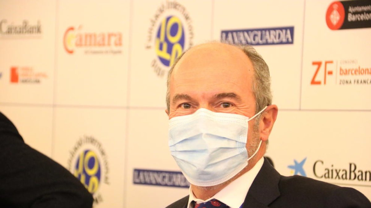 Hipra asegura que necesitaría cuatro meses para modificar su vacuna si se impone la variante ómicron