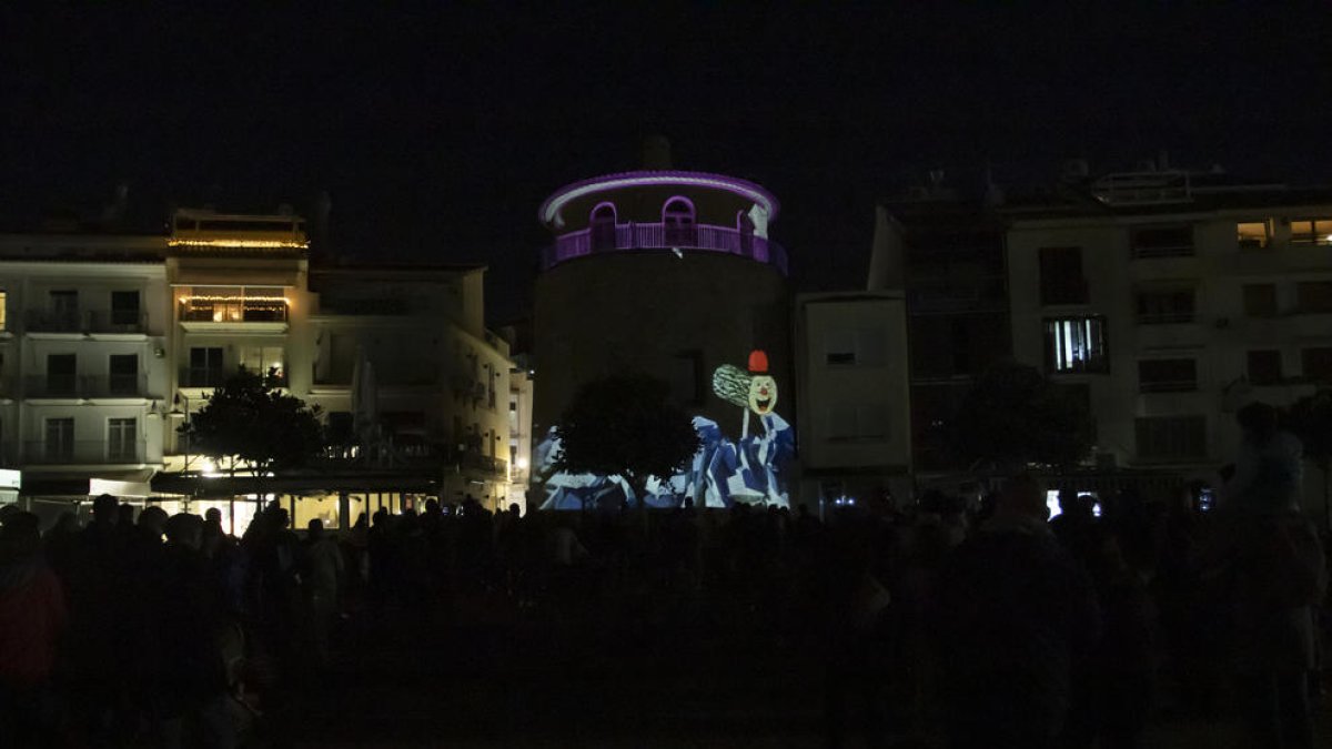 Èxit de públic del videomapping cambrilenc