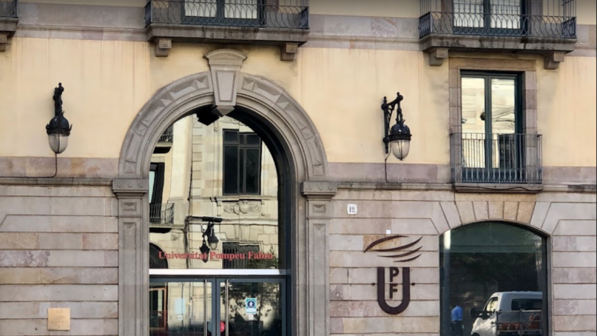 López Bofill cree que la respuesta de la UPF de emprender acciones contra él está motivada por presiones externas