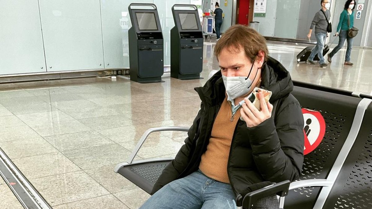 El músico ciego Ignasi Cambra acusa de discriminación al aerolinia TAP AIR Portugal