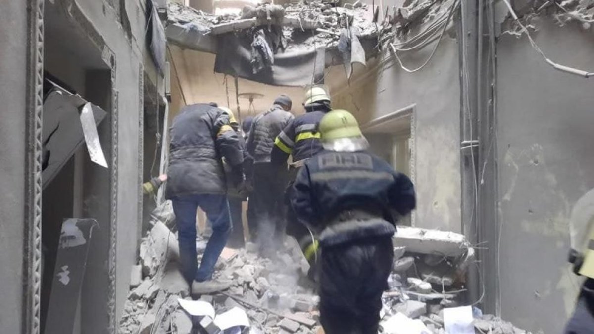 Biden avisa Putin que «pagarà un alt cost» per la invasió d'Ucraïna