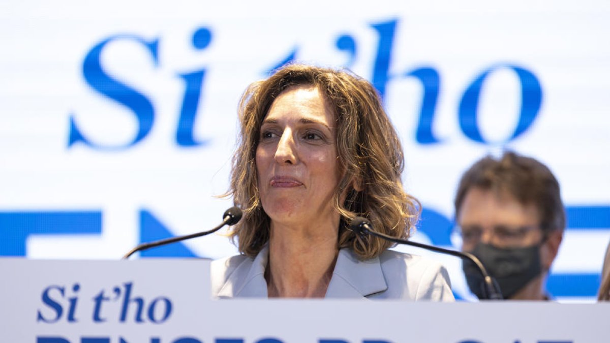 El nou partit d'Àngels Chacón es dirà Centrem