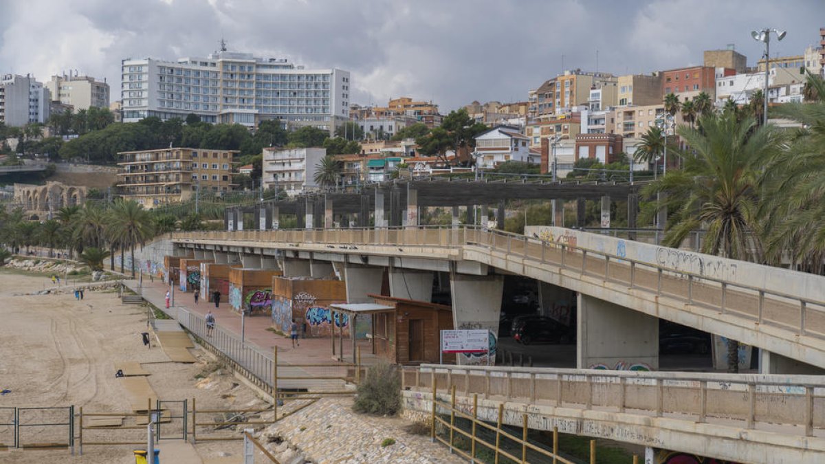 «La idea de SOS Costa Daurada por|para la plataforma del Milagro es ambiciosa»