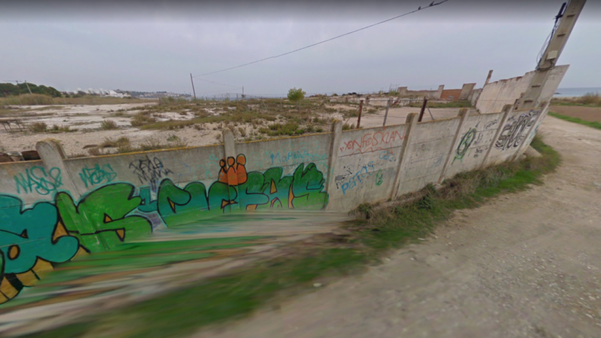 La Generalitat enderrocarà l'antiga fàbrica IQUIRGA del Vinyet