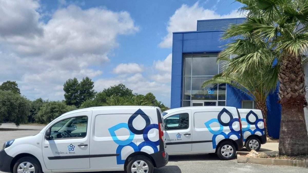 Aigües de Reus rep una subvenció europea per a l'electrificació de la flota de vehicles