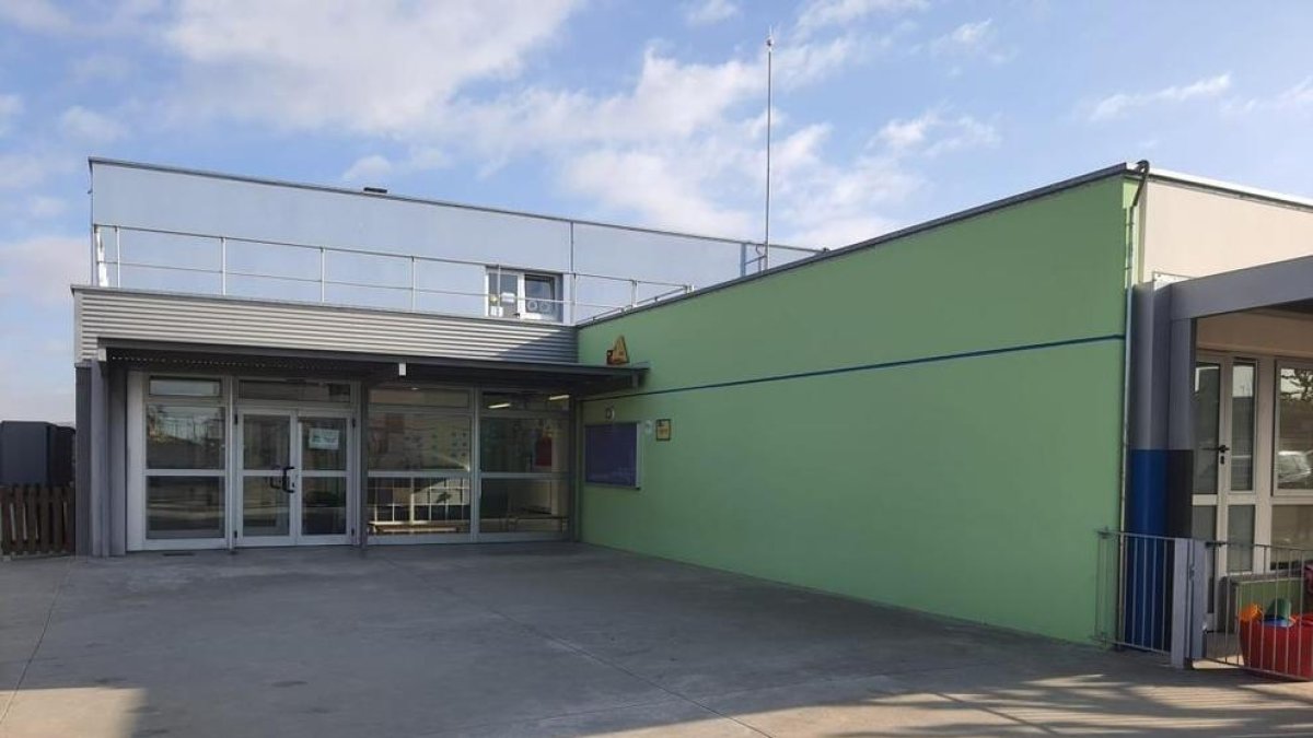 L'Ajuntament cedirà un solar per a l'ampliació de l'Institut Escola Coma-ruga