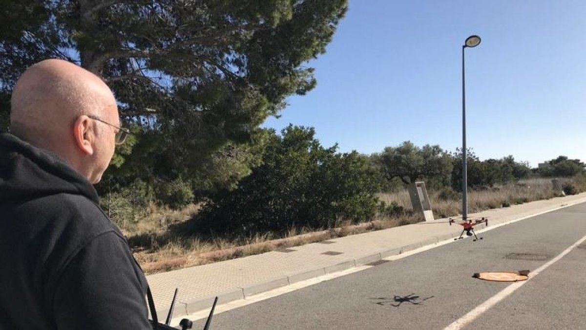 La Policía Local de Vandellòs i l'Hospitalet de l'Infant dispone de un dron para mejorar la seguridad de la ciudadanía