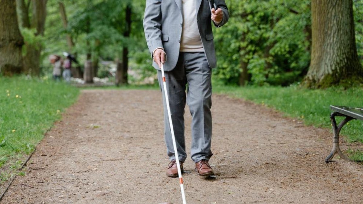 Un estudio quiere mejorar la atención sobre el dolor crónico que sufren los ciegos