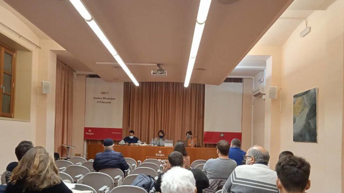 Los Comunes aceptan las propuestas de Podem para presionar Ricomà