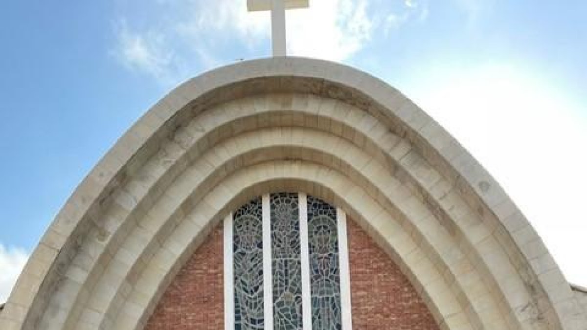 La Fundació 'la Caixa' col·labora amb el Telèfon de l'Amistat