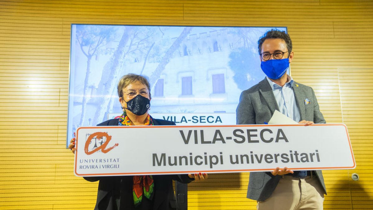 La URV reconeix Vila-seca com a símbol de campus vertebrador