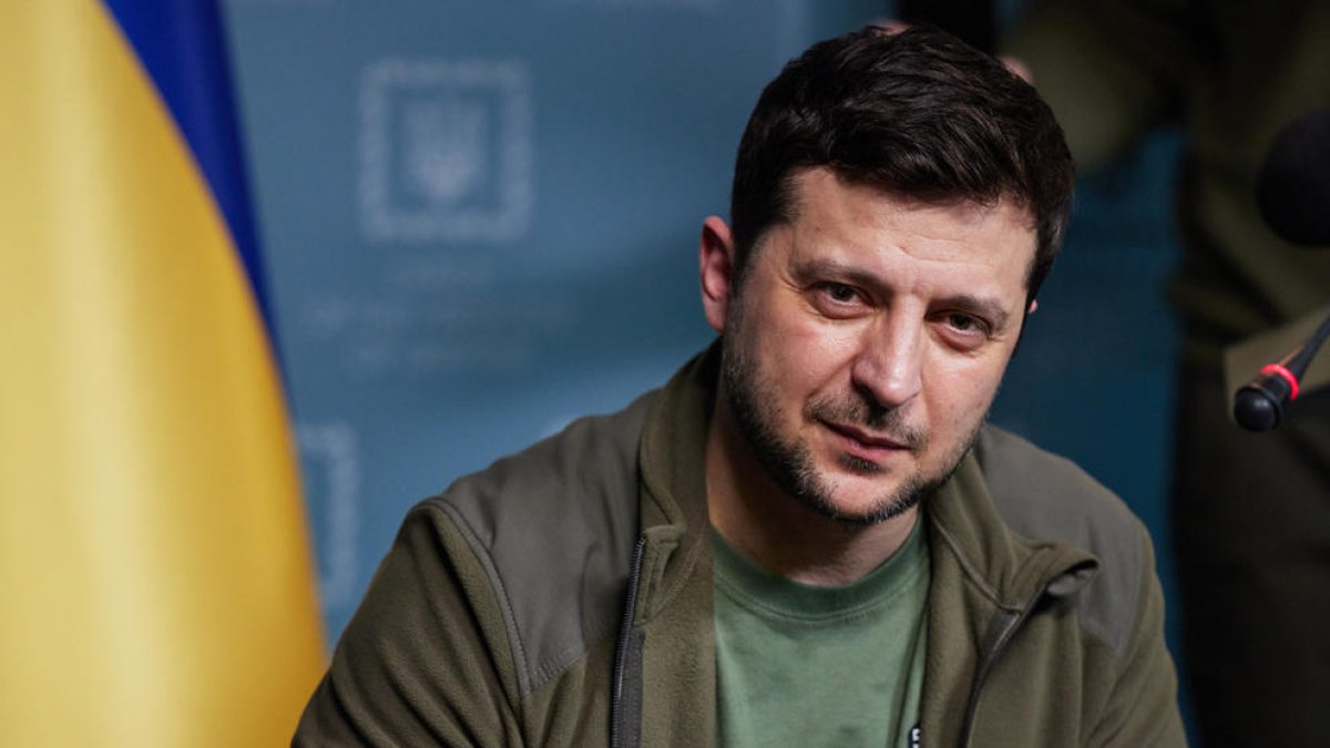 Zelenski dice que la resistencia ucraniana ha supuesto «el mayor golpe al ejército ruso en décadas»