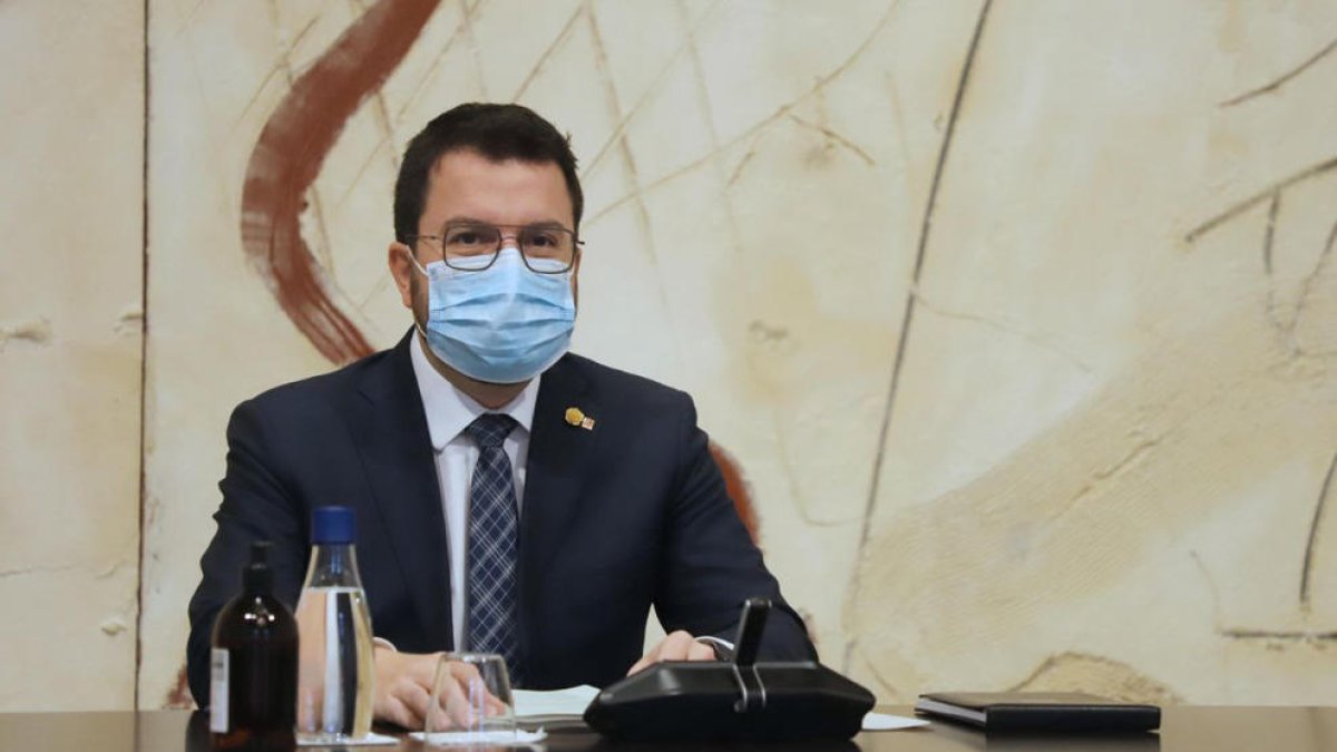 Aragonés, sobre la sentencia: «Trabajamos en el despliegue normativo para afianzar la escuela catalana»