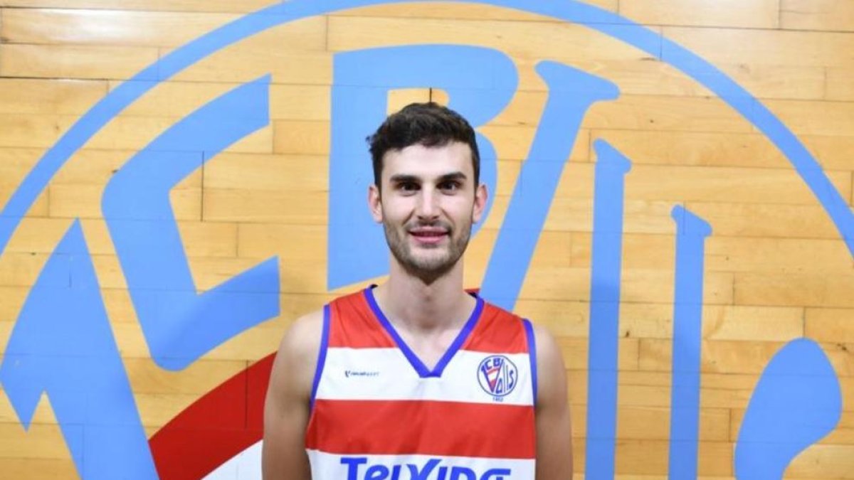 El CB Valls tanca la renovació d'Oriol Basora per una temporada més