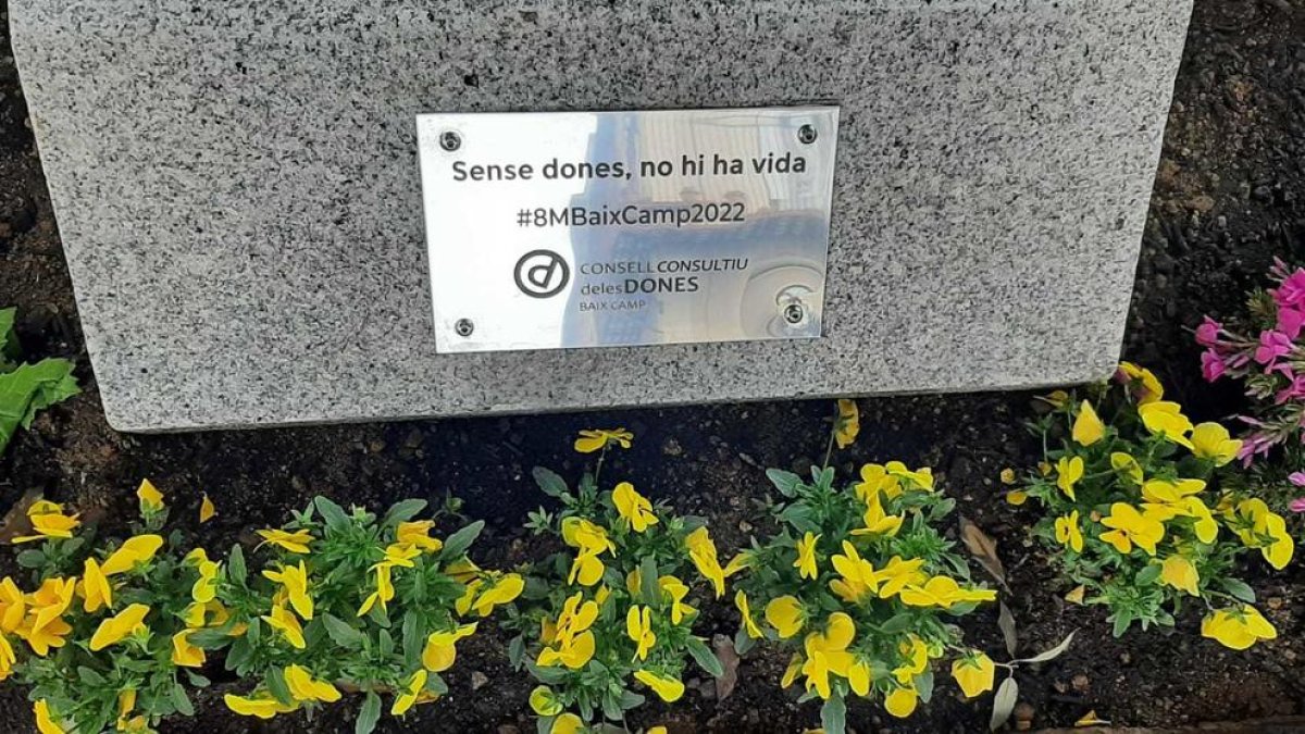 Reus ya forma parte de la campaña comarcal «Sin mujeres, no hay vida»