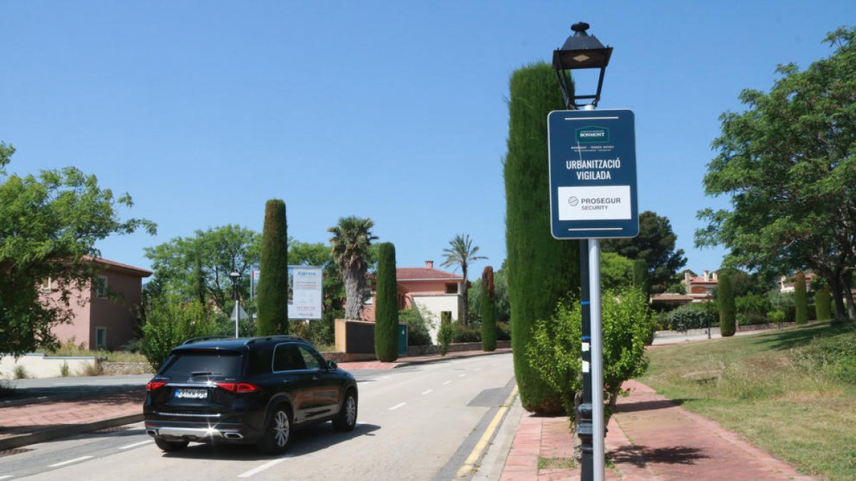 Mont-roig instal·larà càmeres de videovigilància als accessos per reduir els delictes