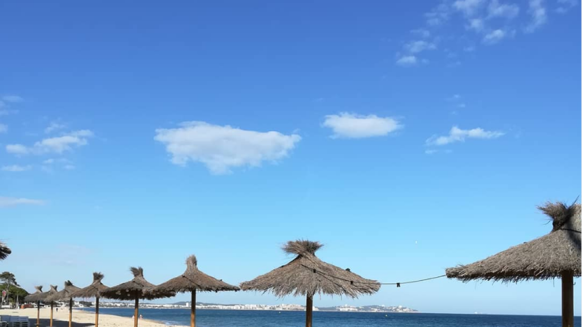 Cambrils licita los servicios de temporada de las playas del municipio