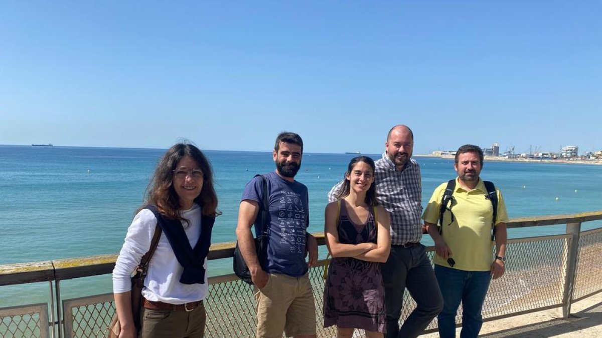 El Ayuntamiento de Tarragona y entidades ecologistas visitan la plataforma del Miracle