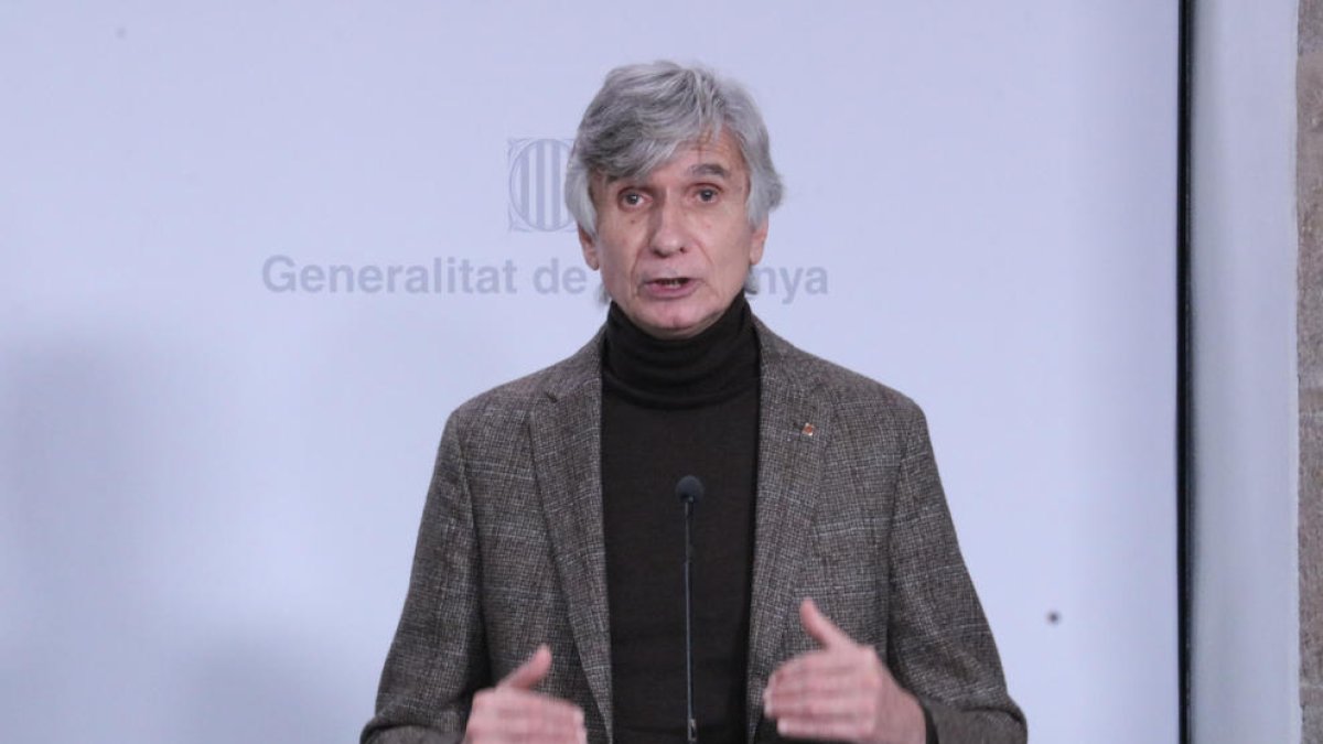 Argimon prevé cambiar la gestión de la covid en primavera y dejar de contar casos uno a uno