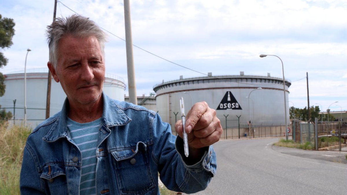 Ricomà demana una millor comunicació a la Generalitat per la fuita de nafta a Tarragona