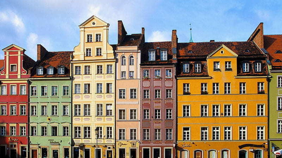 Polonia permite a sus ciudadanos dejar de pagar la hipoteca temporalmente a causa de la inflación