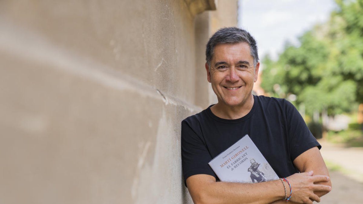 «Si les pedres parlen, les fotografies també»