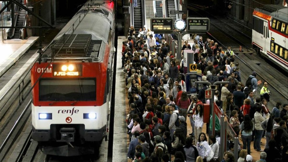 La Moncloa justifica amb la pandèmia la manca d'inversions a Catalunya i promet un increment enguany