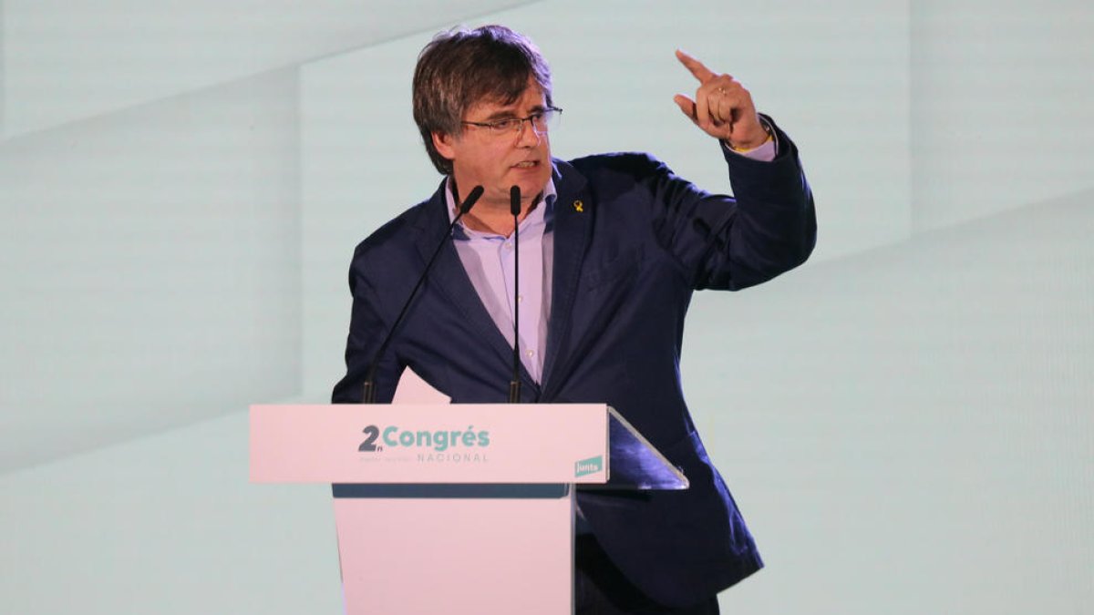 Puigdemont acusa al gobierno español «de esquilar a los catalanes» por el incumplimiento de las inversiones