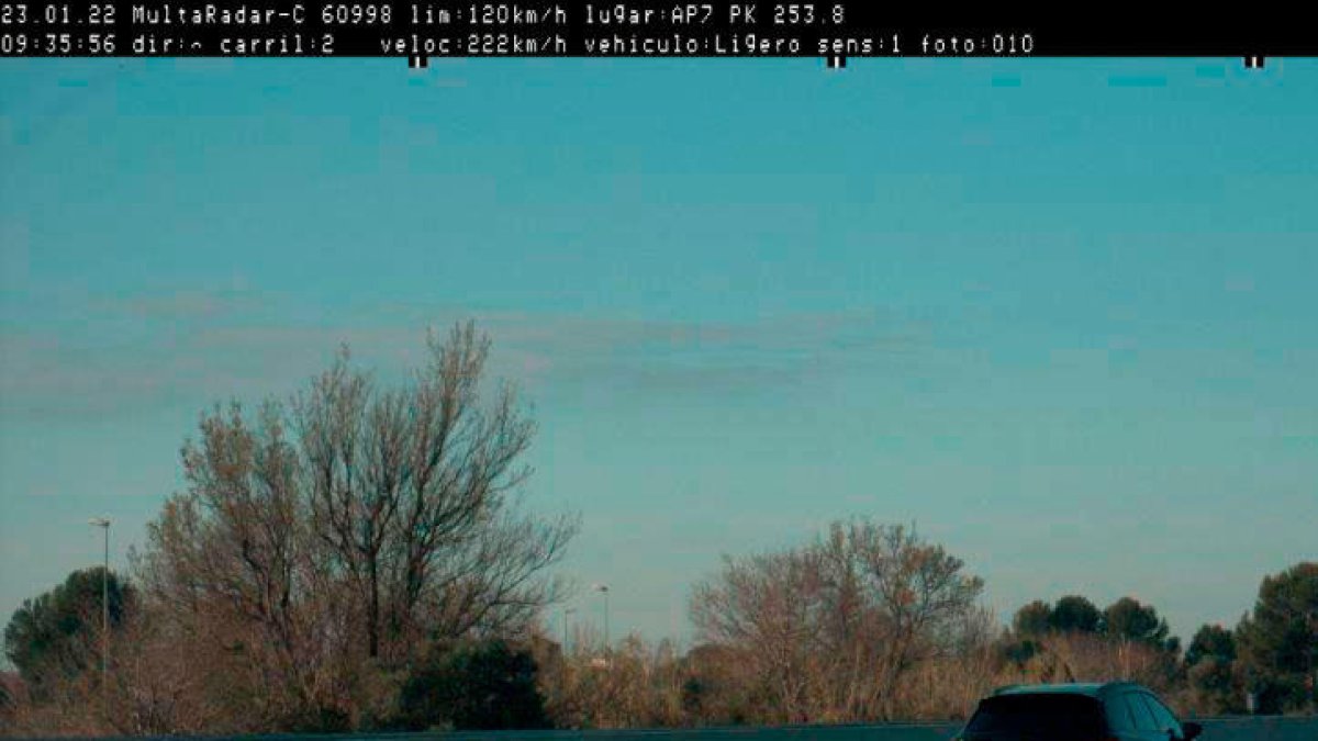 Enxampen un vehicle circulant a 222 quilòmetres per hora a l'AP-7 a Reus