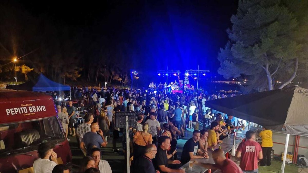 La Móra-Tamarit continua esperant que li enviïn les seves dades econòmiques