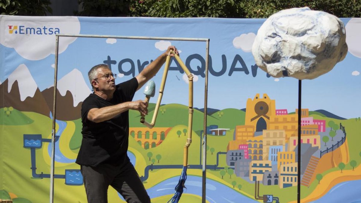 TarrAQUAnins ofererirà tres espectáculos sobre el consumo del agua por Sant Magí