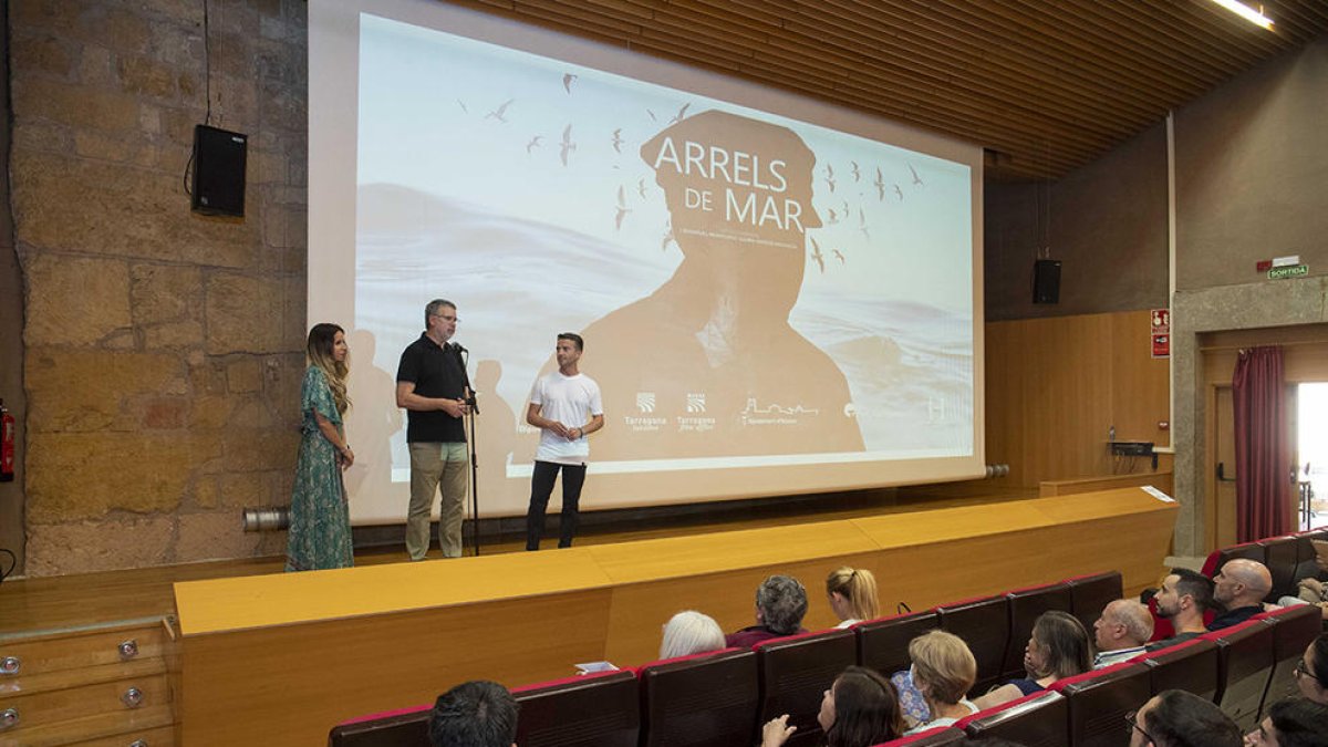 Se estrena en Tarragona el documental 'Raíces de Mar' con el Serrallo de protagonista