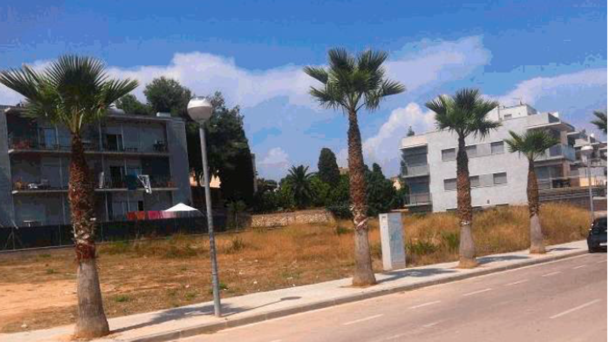 Adif saca a subasta dos terrenos en Amposta y Altafulla